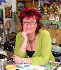 2011_LindaRavenscroft